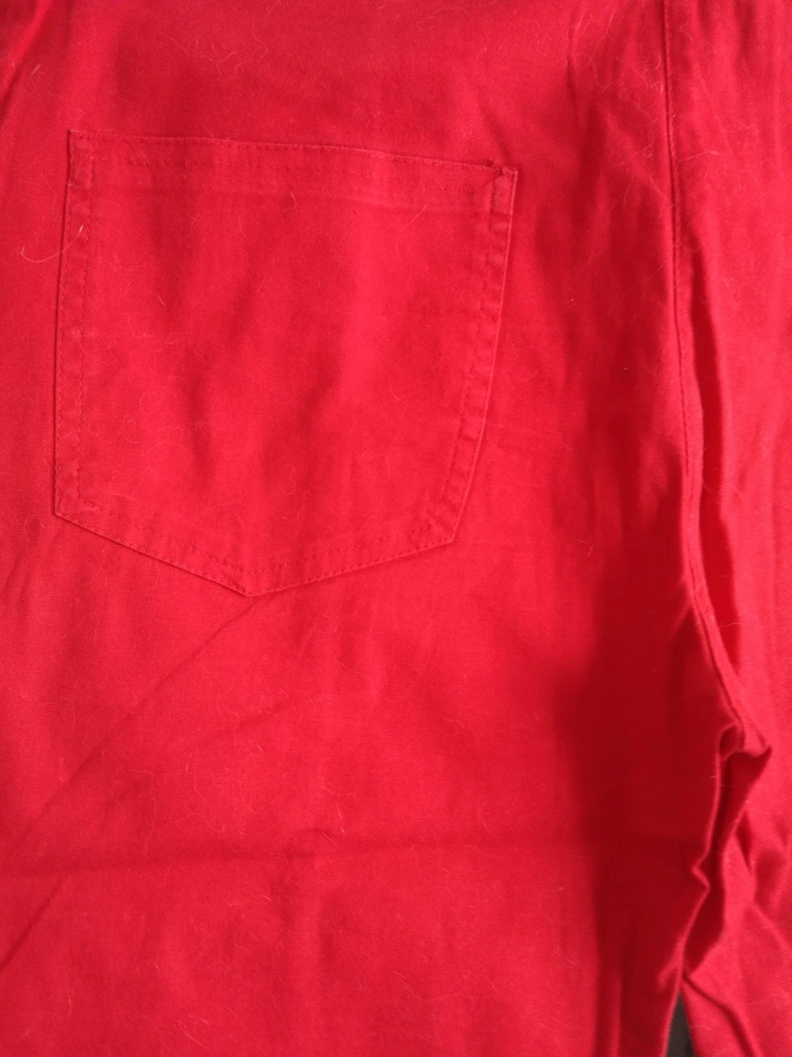 Pantalón corto rojos talla M – photo 4